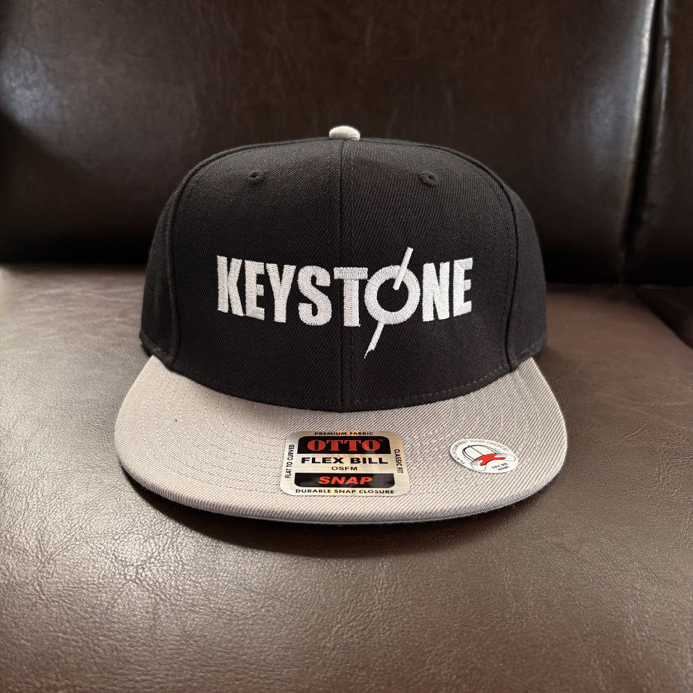 KEYSTONEロゴ フラットキャップ スナップバック ブラック×グレー