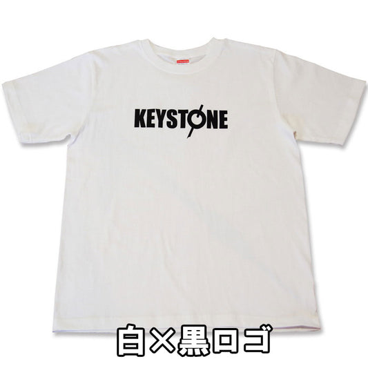 ロゴ　Tシャツ　ホワイト×ブラックロゴ